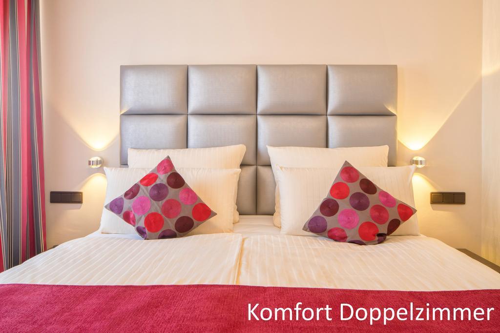 Koenigshof Hauptbahnhof Superior 3*